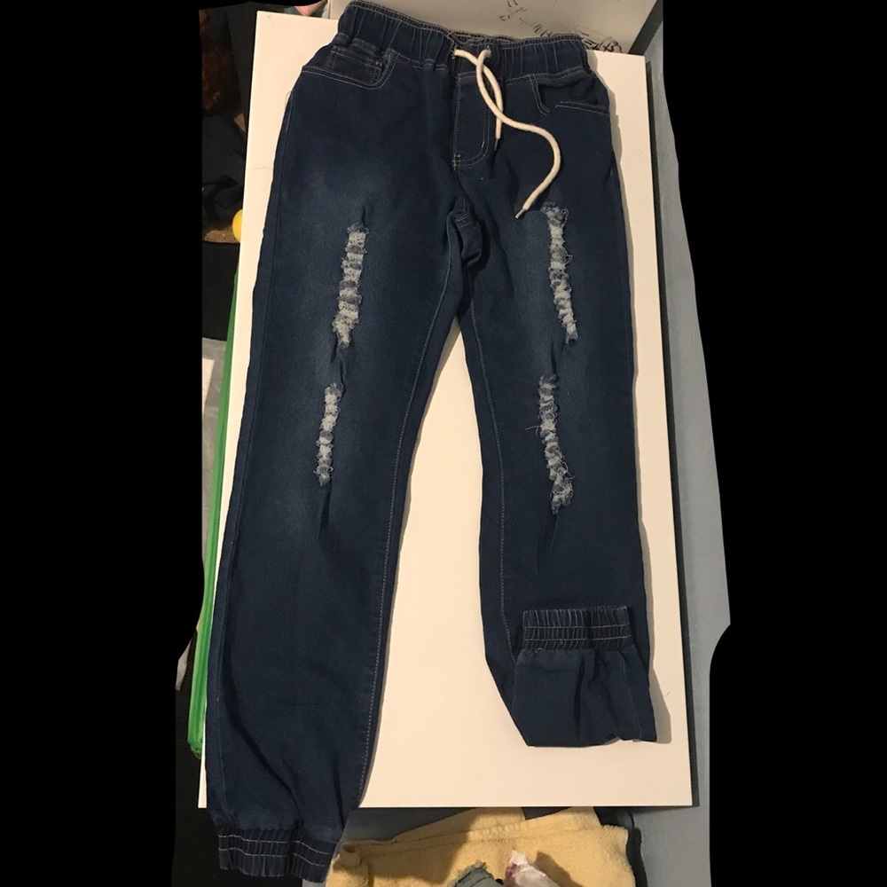 Elastic waist jeans
